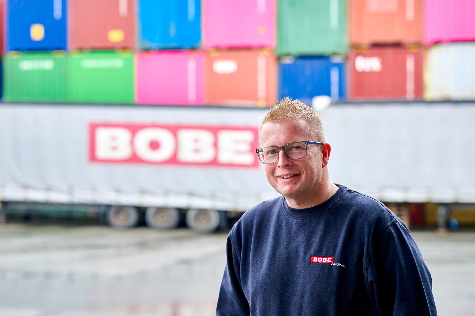 Ansprechpartner für Kipp-/Kühltransporte: Marcel Fidrowicz